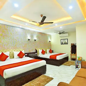 Lux India